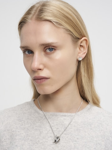 Chaîne Liebeskind Berlin en argent : devant