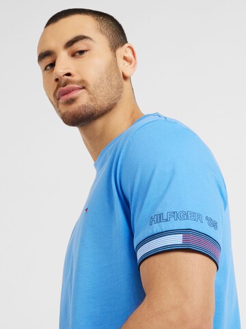 TOMMY HILFIGER T-Shirt in Blau