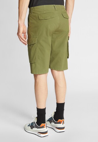 North Sails Slimfit Shorts in Grün