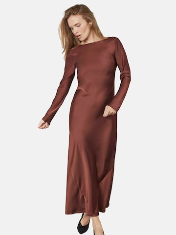 Robe 'Safira' co'couture en marron