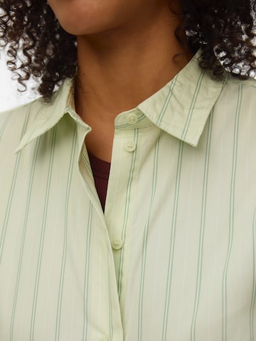 VERO MODA Blouse in Green