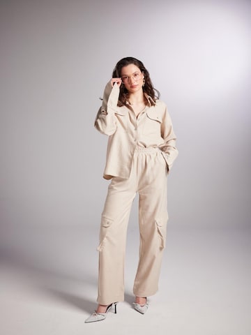 HOLLY LOLLY Loosefit Hose in Beige