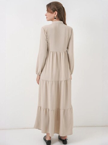 Bigdart Dress in Beige