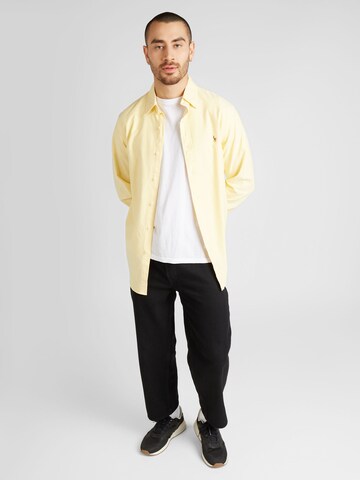 Polo Ralph Lauren Средняя посадка Рубашка в Желтый