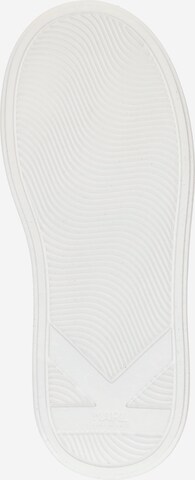 Karl Lagerfeld Ниски маратонки в бяло