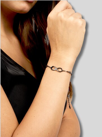SERASAR Armband 'Infinity'‌‌‌‌‌‌‌‌‌‌ in Schwarz