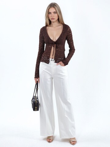 Busem - Blusa em castanho