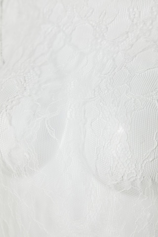 T-shirt Trendyol en blanc