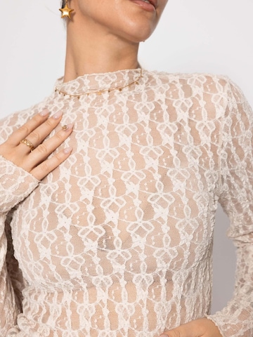 SASSYCLASSY Shirt in Beige