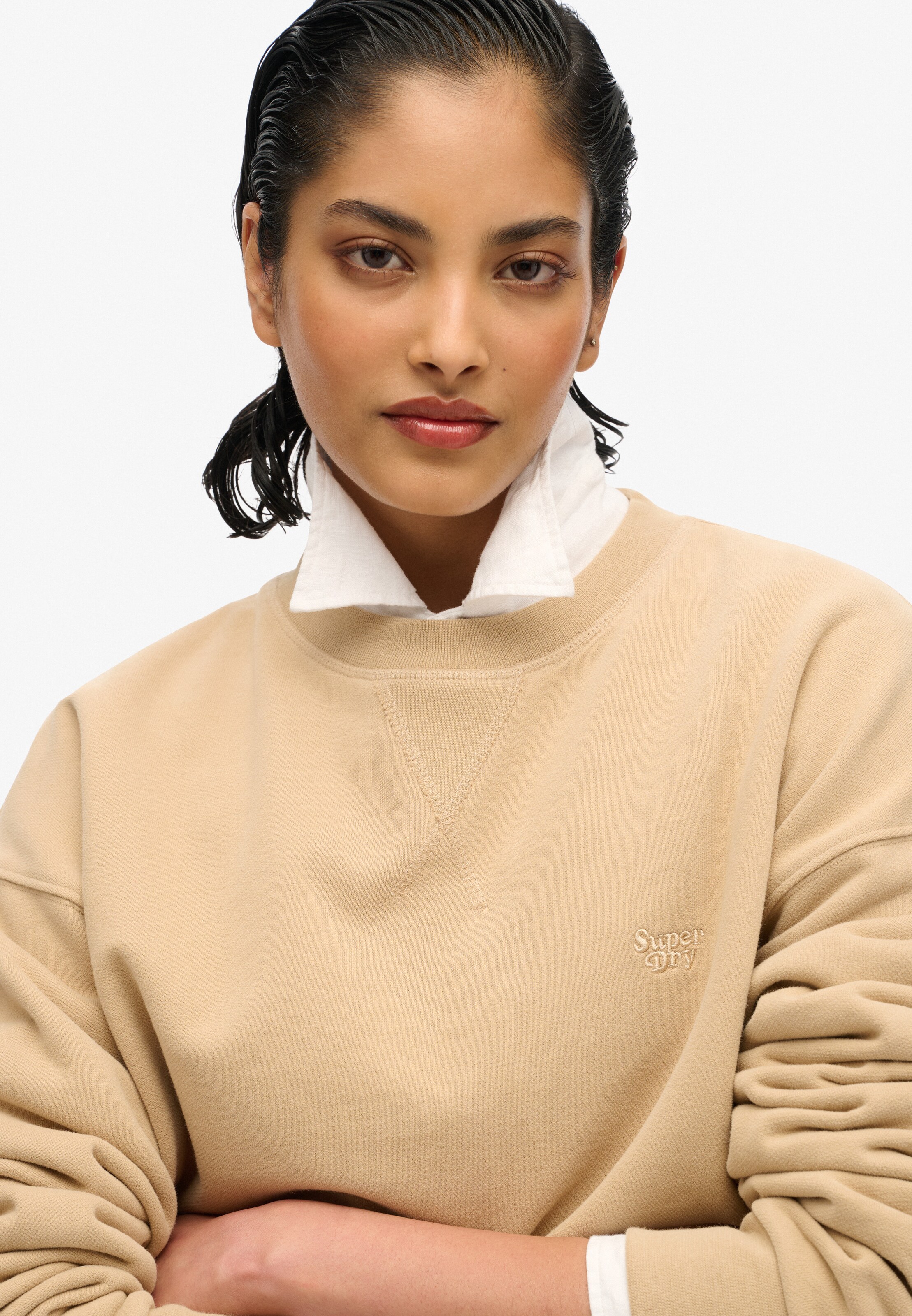 Sweat-shirt 'Studios' Superdry en beige