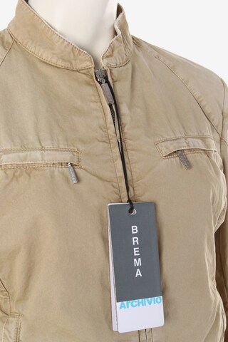 Brema Jacket & Coat in L in Beige