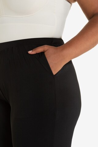 Loosefit Pantalon Ulla Popken en noir