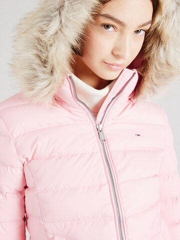 Giacca invernale di Tommy Jeans in rosa