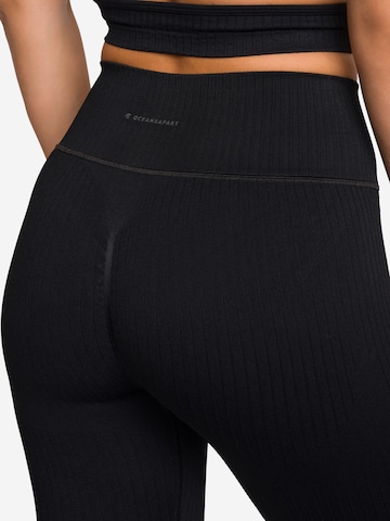 Skinny Pantalon de sport 'Elodie' OCEANSAPART en noir