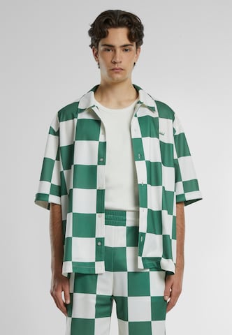 Prohibited Comfort fit Overhemd in Groen: voorkant