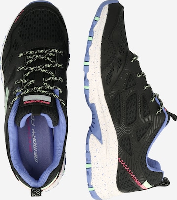 SKECHERS - Sapatilhas baixas 'HILLCREST' em preto