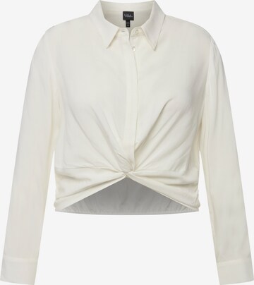 Ulla Popken Blouse in White: front