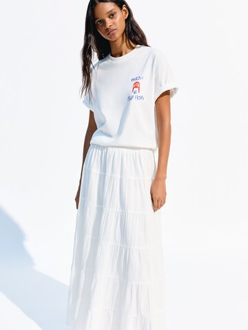 Bershka Shirt in White: front