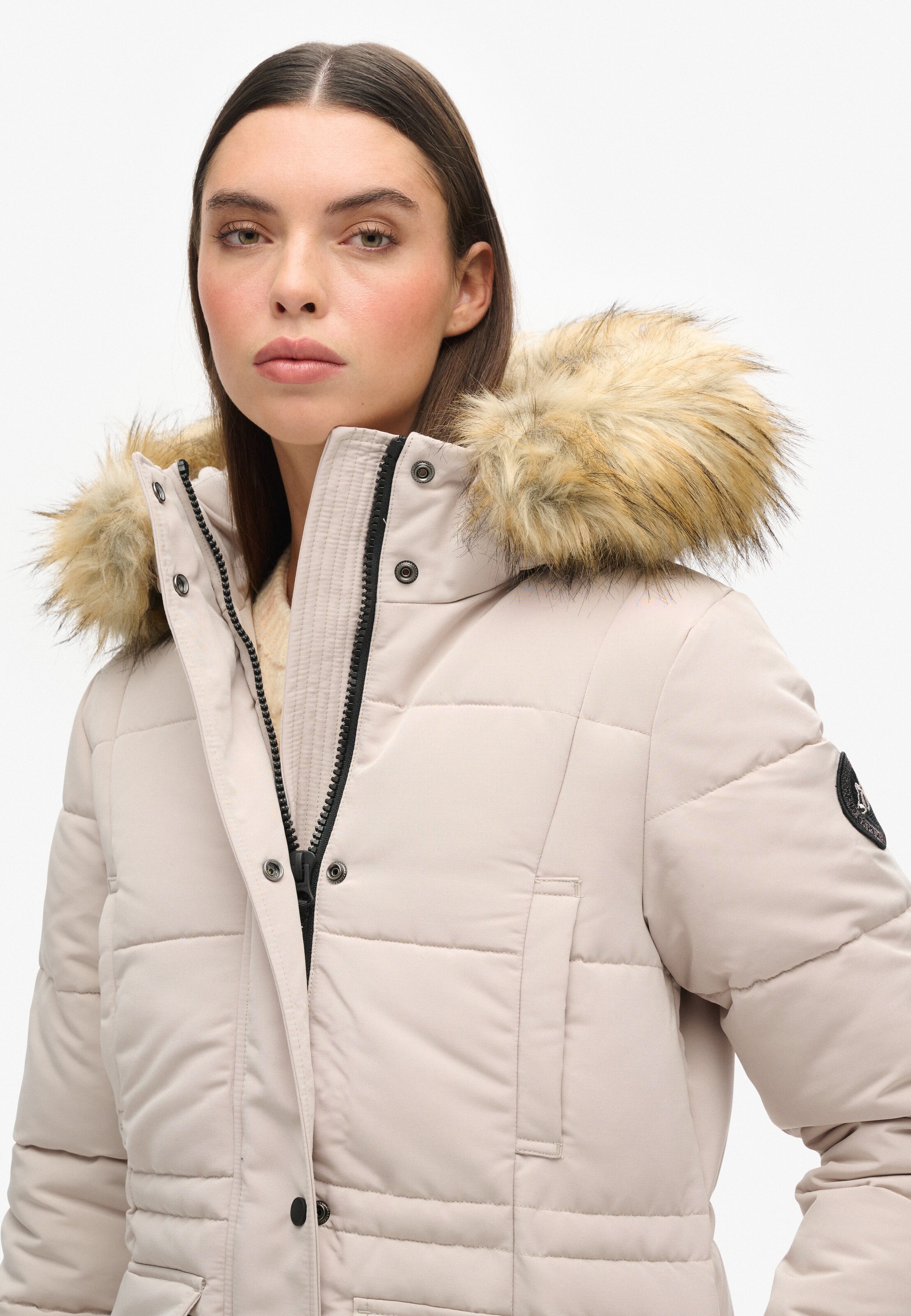 Superdry Winterjacke 'Everest' in Beige: Vorderseite
