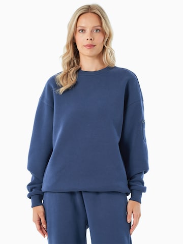 Organication Sweatshirt in Blue: front