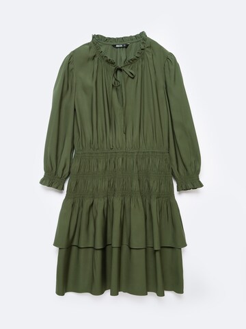 Abito 'KAKUNI' di BIG STAR in verde: frontale