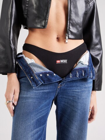 String di DIESEL in rosso: frontale
