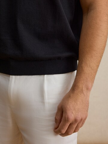 DAN FOX APPAREL Μπλουζάκι 'Jay' σε μαύρο