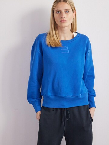 BEARTH Sweatshirt in Blau: Vorderseite