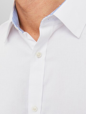 JACK & JONES Comfort fit Button Up Shirt 'Belfast' in White