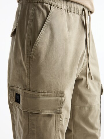 Pull&Bear Loosefit Cargobroek in Beige