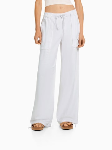 Wide Leg Pantalon Bershka en blanc : devant