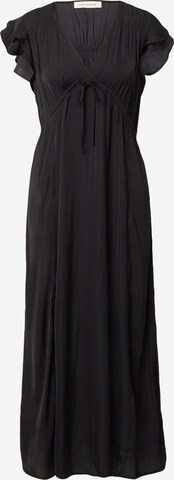 Robe Sofie Schnoor en noir : devant