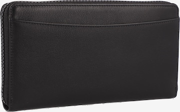 Braun Büffel Wallet 'Capri' in Black