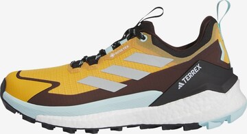 Chaussure basse 'Free Hiker 2.0' ADIDAS TERREX en jaune : devant