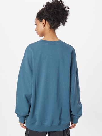 ABOUT YOU x Alvaro Soler Sweatshirt 'Pierre' in Blau