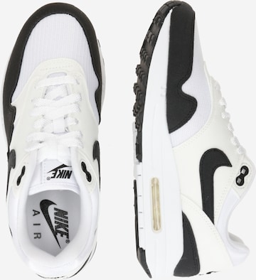 Nike Sportswear Sneakers laag 'Air Max 1 87' in Wit