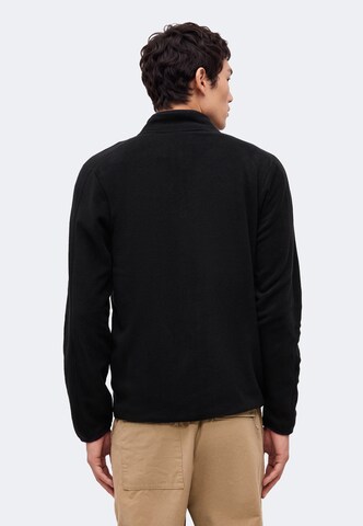 4F - Chaqueta polar funcional en negro: atrás