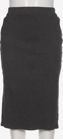 UNIQLO Skirt in L in Grey: front