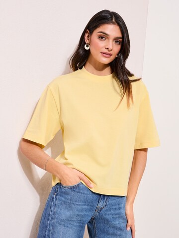 Friends Like These Shirt in Yellow