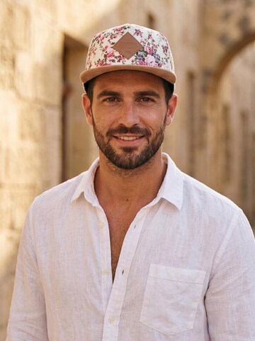 Blackskies Cap 'Obsidius' in White