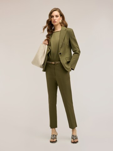 Regular Pantalon MOTIVI en vert