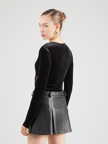 ABOUT YOU Риза боди 'Joaline' в черно