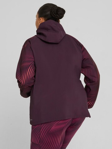 PUMA - Casaco deportivo 'Favourite Velocity' em roxo