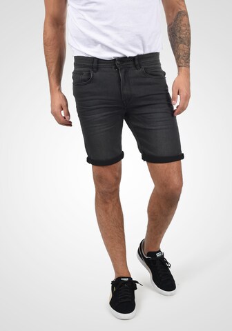 !Solid Regular Jeansshorts in Schwarz: predná strana