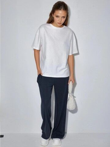 Busem Shirt in White