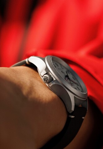 TIMEX Analogt ur 'Expedition North' i grå