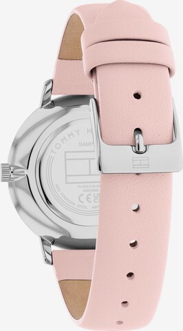 Montre à affichage analogique TOMMY HILFIGER en rose