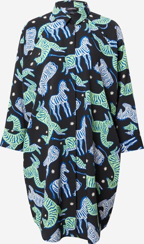 Robe-chemise Monki en noir : devant