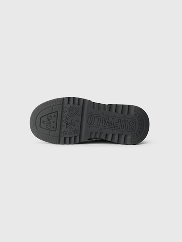 BUFFALO Låg sneaker 'ORBIT' i svart: botten