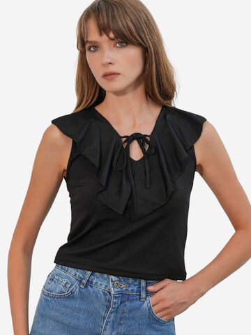 Bigdart Blouse in Black